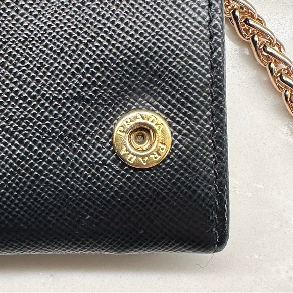 🖤Authentic Prada Saffiano Leather Wallet On Chain🖤 - Picture 10 of 13